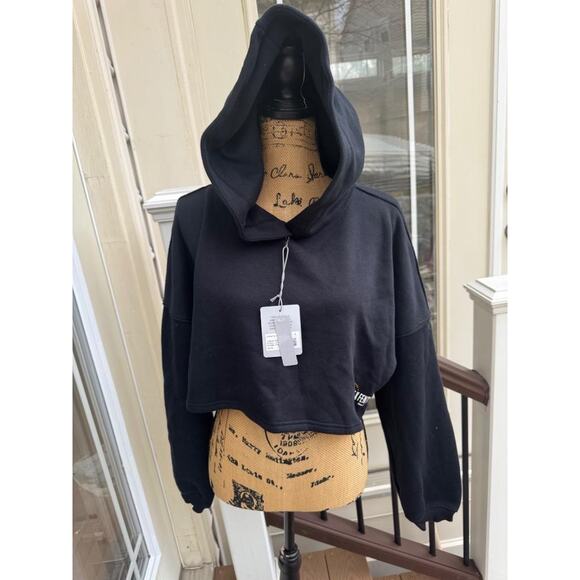 NWT SAVAGE FENTY XSSENTIAL HOODIES SWEATSHIRT M (ja700 - Picture 1 of 5